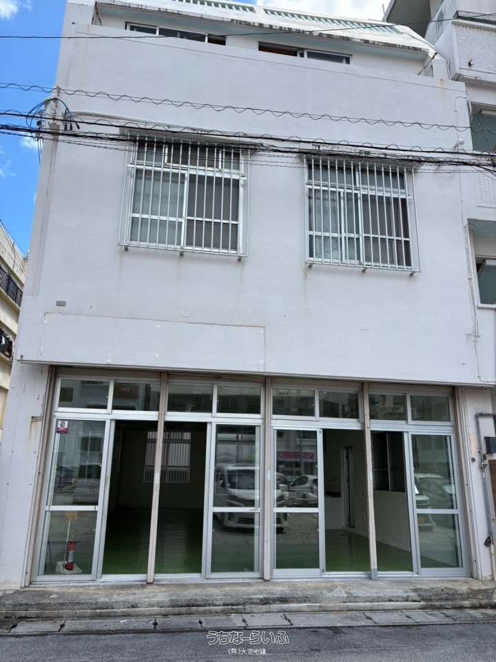 賃貸店舗　アパート 喜瀬アパート 101号 / 那覇市前島2丁目 / 82.64m² / 25坪 / 1階 / 20万