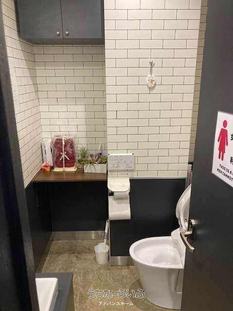 グリーンスマイル 101号室号 / 那覇市天久1丁目 / 165.3m² / 50坪