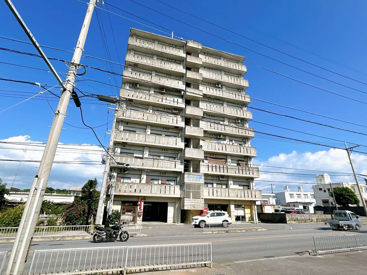 ポート川崎 202号 / うるま市川崎 / 60.83m² / 18.4坪 / 3LDK / 2,049