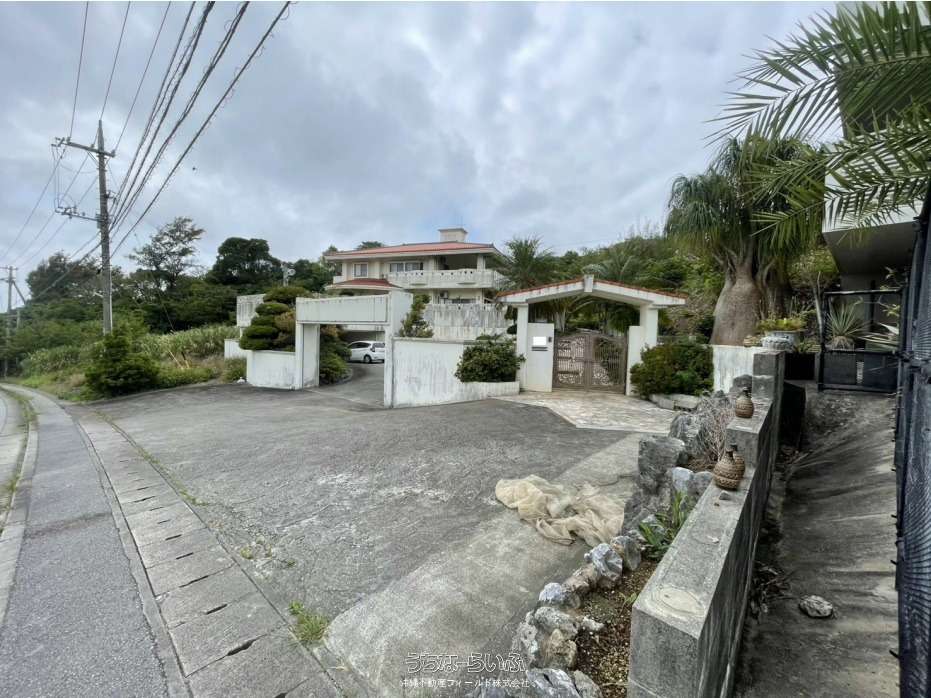 北中城村荻道 / 7LDK / 1億7,000万円の売買一戸建て | 沖縄の不動産