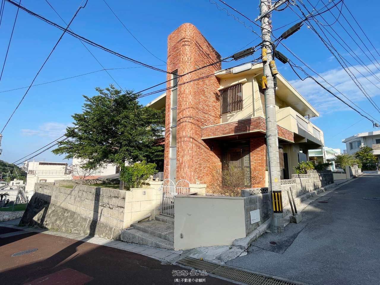 建物外観 : 2013年外壁防水塗装済で、室内外ともに状態良好です♪