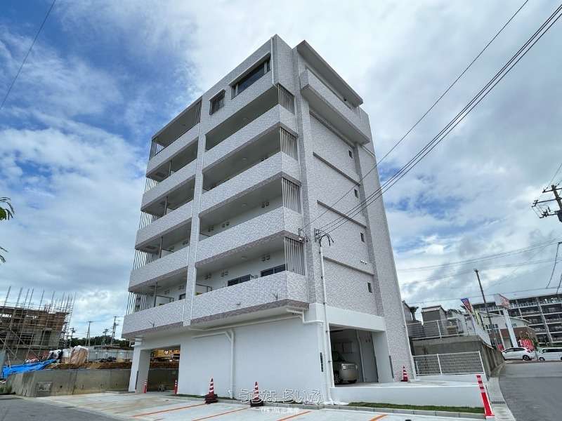 【GUEST】汎用アパート・マンションセット ネクステージYoshi 401号 / 北谷町伊平 / 1LDK / 4階 / 9.6万円の賃貸
