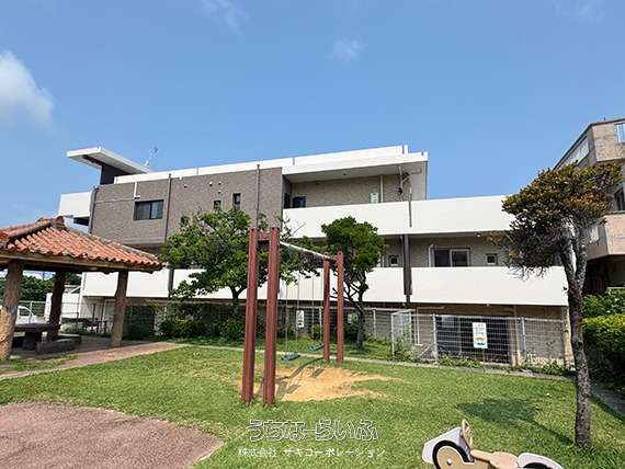 Axion(アクシオン) B号 / 宜野湾市喜友名1丁目 / 2LDK / 1階 / 25万 Axion(アクシオン) B号 / 宜野湾市喜友名1丁目 / 2LDK / 1階 / 25万