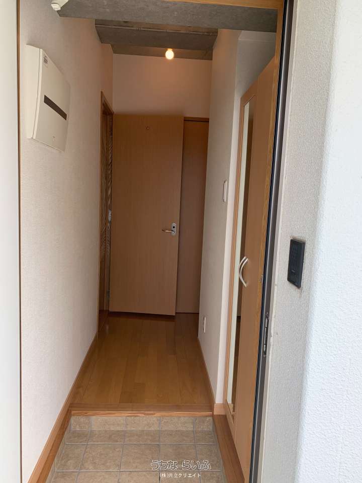 Pivo Pro Real Estate 民泊/賃貸/不動産内見専用機種 A property priced at ¥100,000 is an instant buy! A real