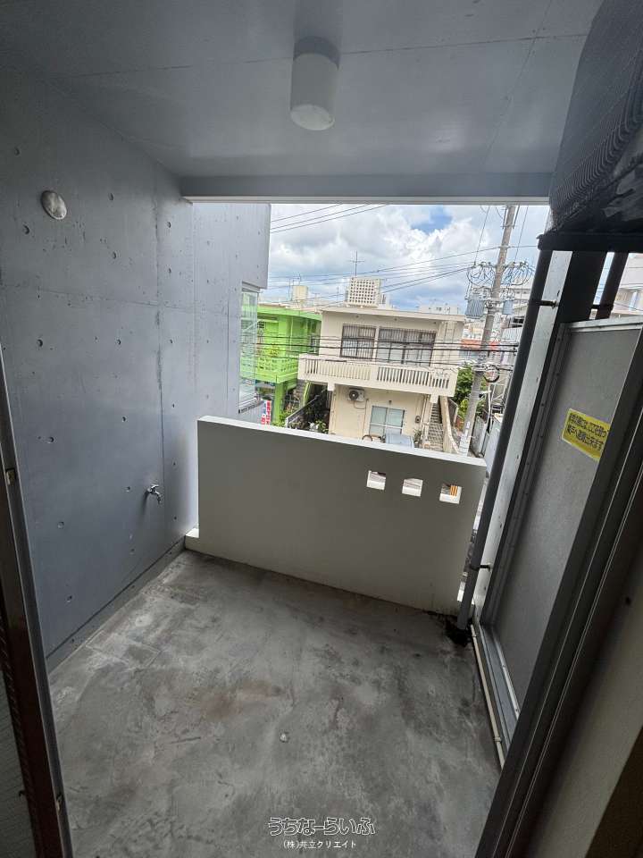 共立クリエイトMS寄宮 2-A号 / 那覇市寄宮1丁目 / 2LDK / 2階 / 9万円