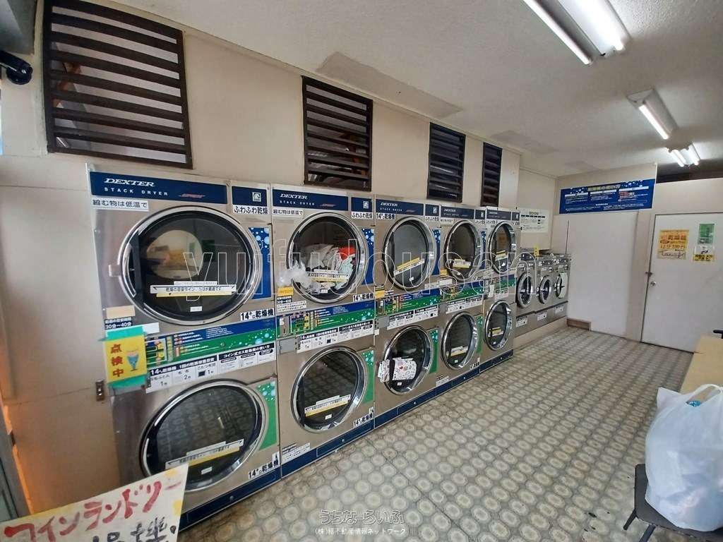 那覇市識名1丁目 / 40m² / 12.1坪 / 4.95万円の賃貸店舗・その他 