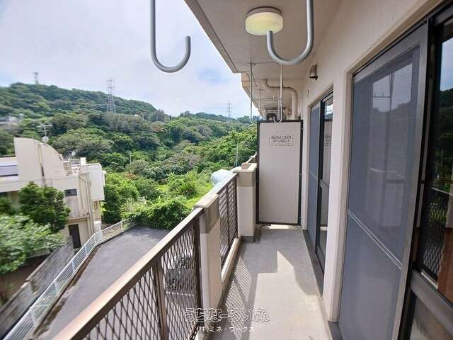 グリーンビサイドシャボン（D） 302号 / 浦添市当山2丁目 / 1LDK / 3階