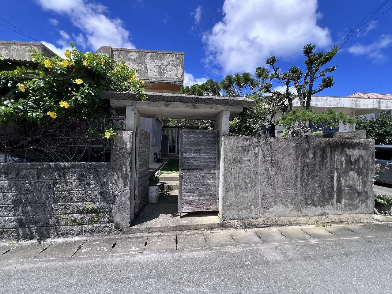 【30年ほど前に10万円で購入】孫ができ、置くスペースが無いので売ります！ 西原町我謝 / 3LDK / 1,280万円の売買一戸建て | 沖縄の不動産情報