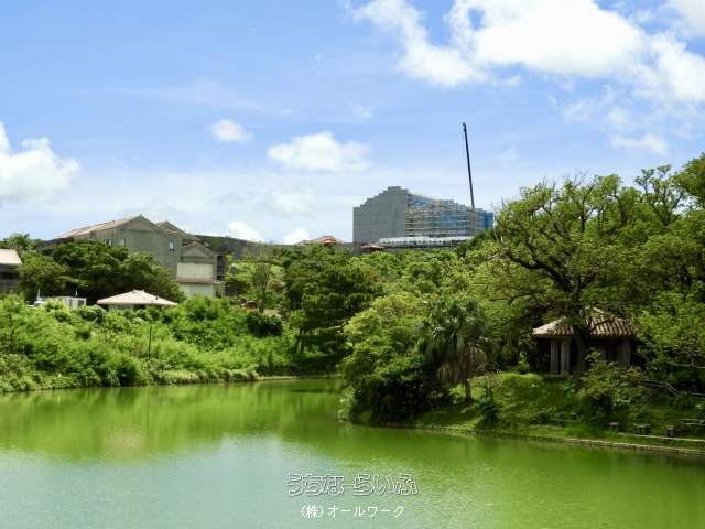 その他 : 龍潭池まで徒歩約2分