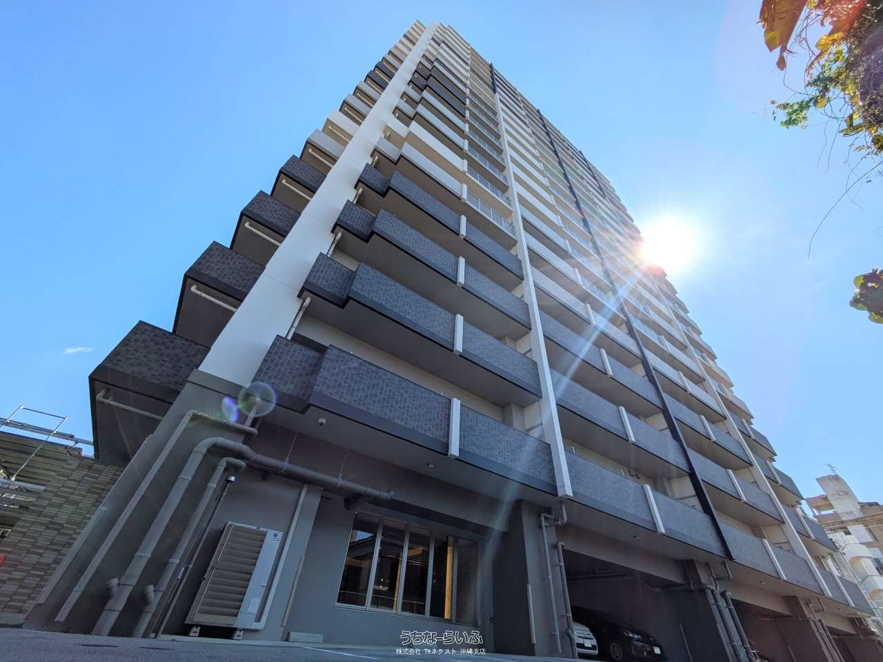 プレサンスロジェ国際通りレーヴタワー 8XX号 / 那覇市牧志2丁目