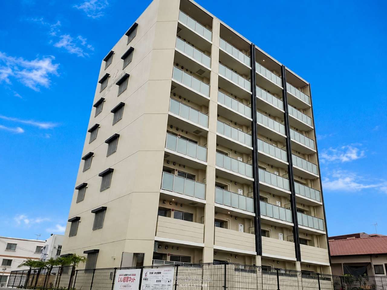 エヌズ・ヴィラ レグルスⅦ 501号 / 名護市宇茂佐の森2丁目 / 1LDK / 5