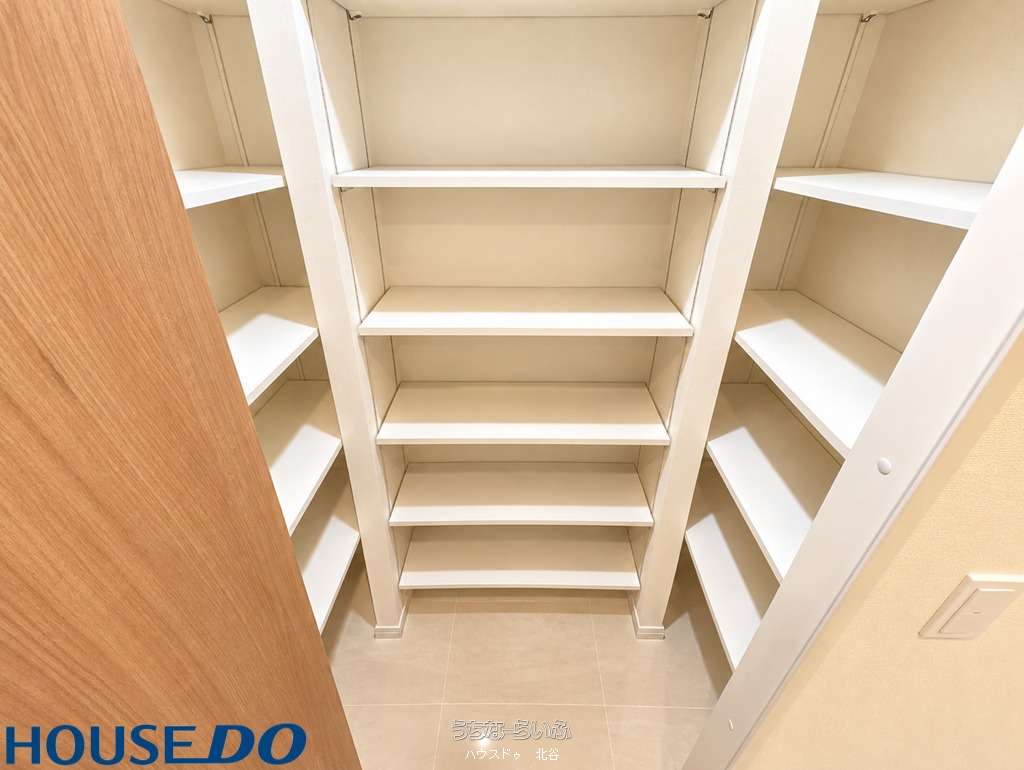 収納：AI加工で家具・小物削除しています。