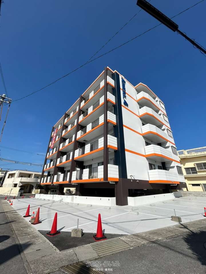 ★沖縄本島内居住者限定！　特大　螺鈿(らでん)　壁掛け/壁飾り　4枚　横238㎝ ed8b48f866505fde38f8388987cb73