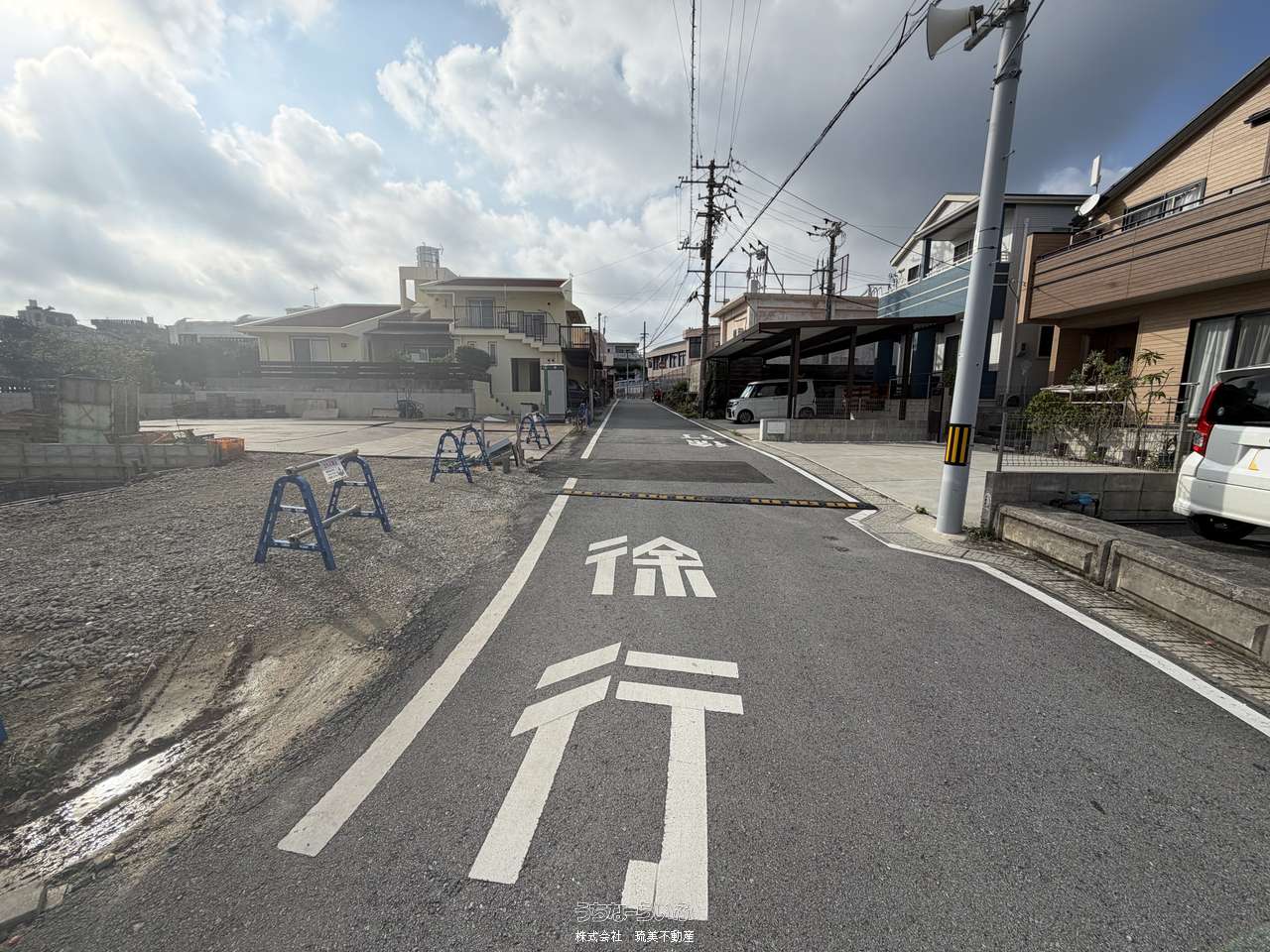 建物外観 : 北東側公道5ｍ♪