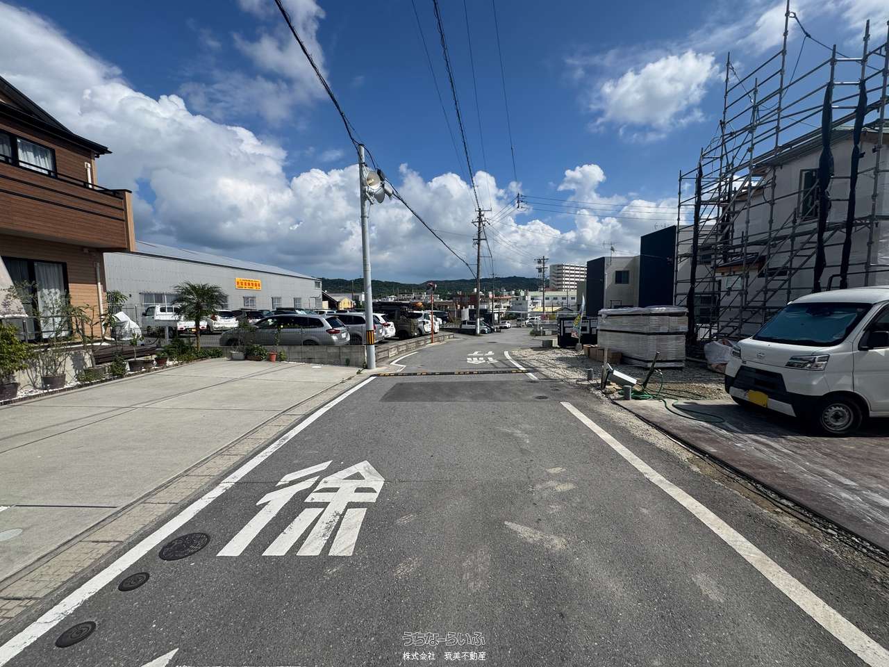 建物外観 : 北東側公道5ｍ♪