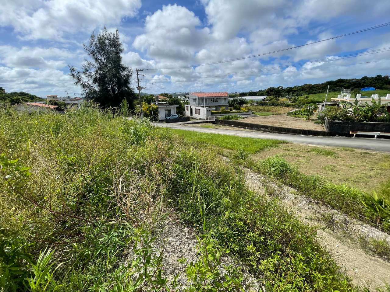 南城市大里字古堅 / 680m² / 205.7坪 / 3.9万円の賃貸土地