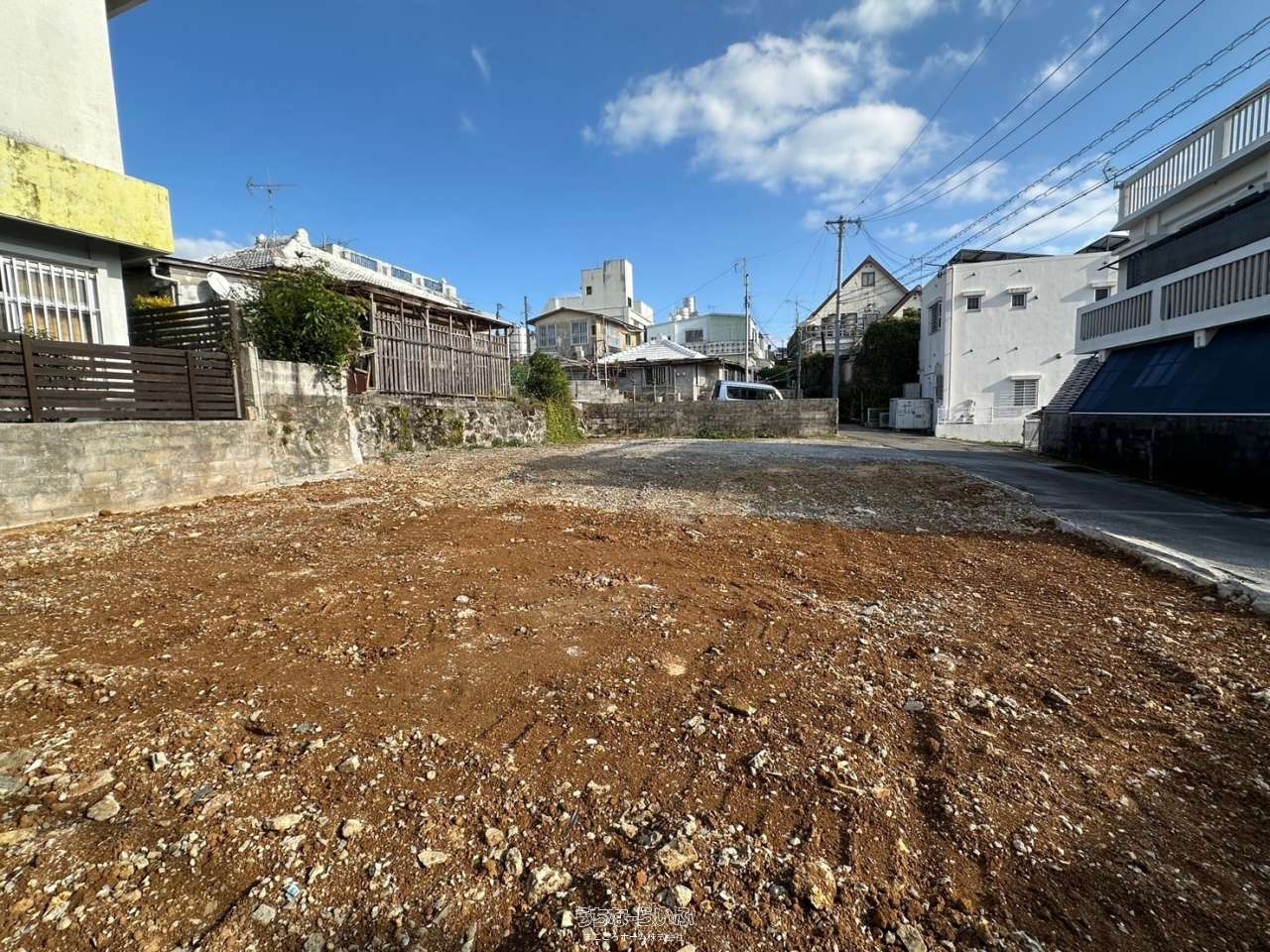 宜野湾市野嵩4丁目 / 130.33m² / 39.42坪 / 2,400万円の売買土地