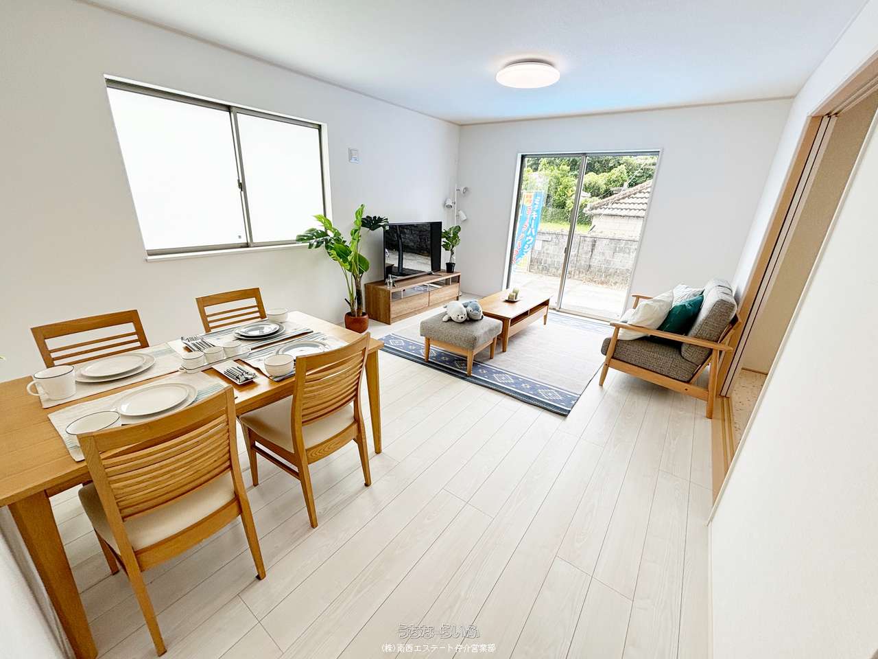 居室・リビング : 同建築会社施工イメージ画像☆
