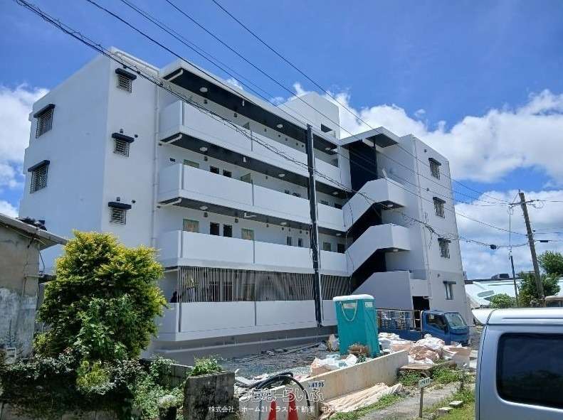 【GUEST】汎用アパート・マンションセット Grand Court 303号 / 沖縄市久保田1丁目 / 1LDK / 3階 / 7.3万円の賃貸