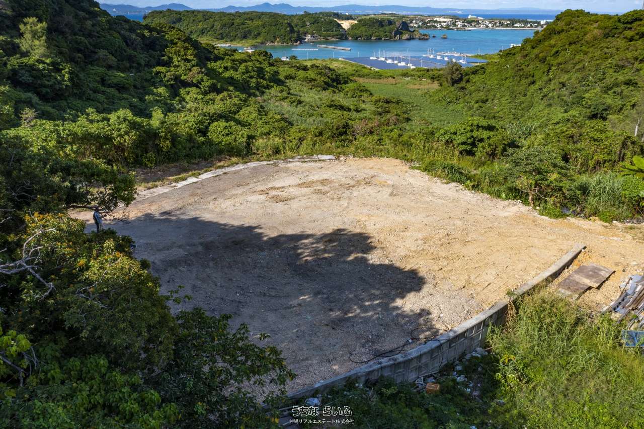 うるま市与那城宮城 / 1011m² / 305.83坪 / 2,680万円の売買土地
