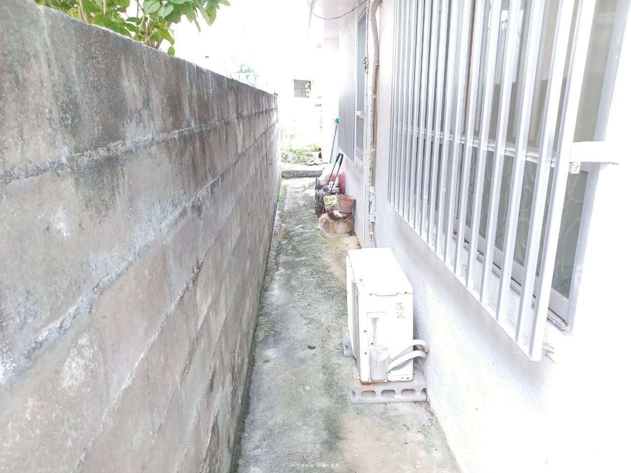 detached 安慶名3丁目