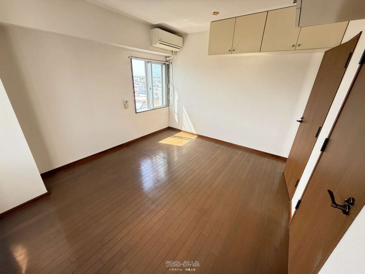 apartment 泡瀬3丁目
