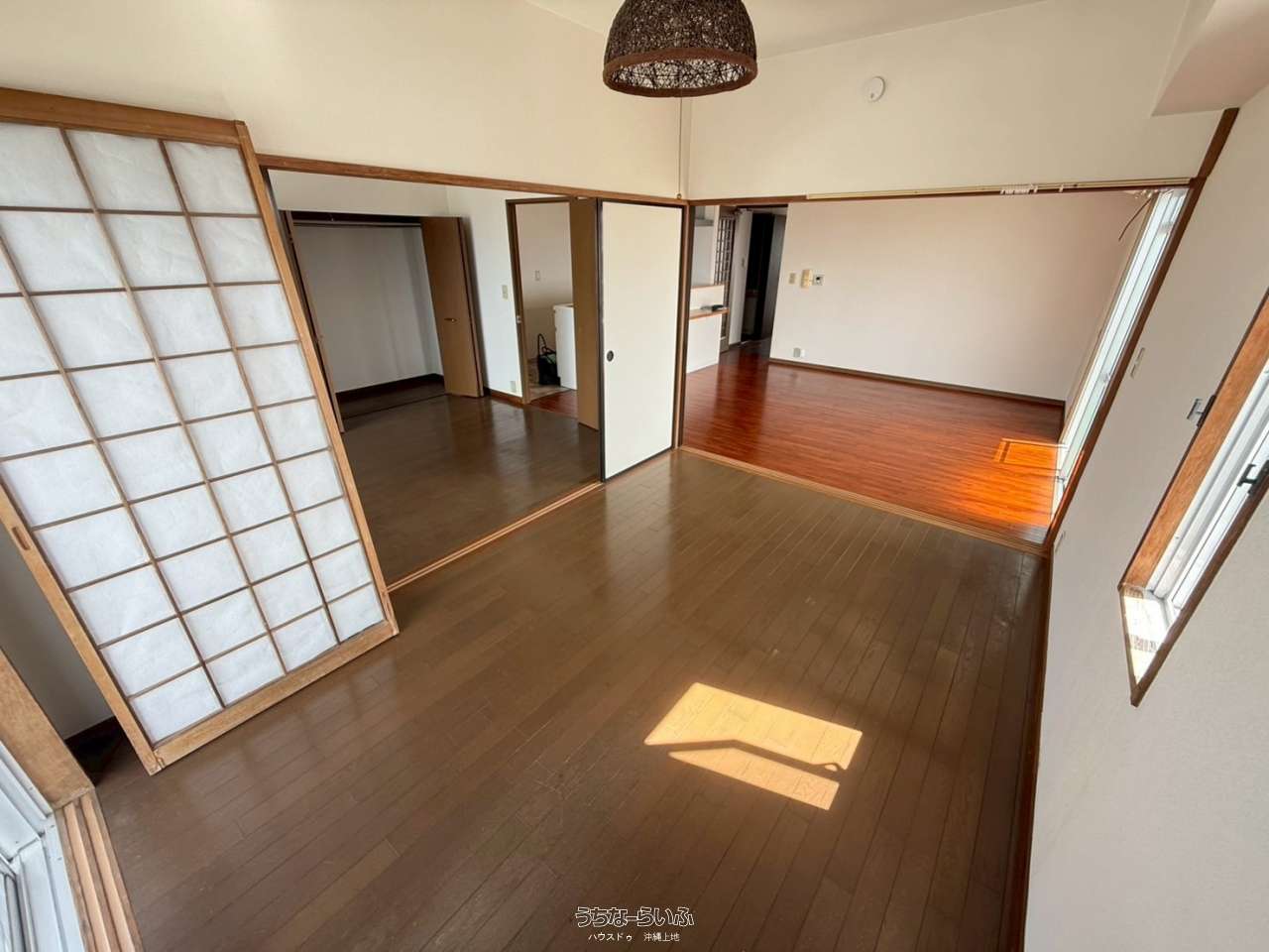 apartment 泡瀬3丁目
