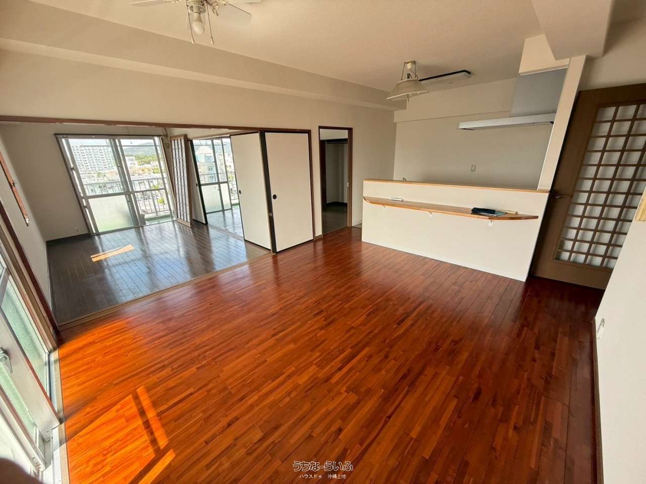 apartment 泡瀬3丁目