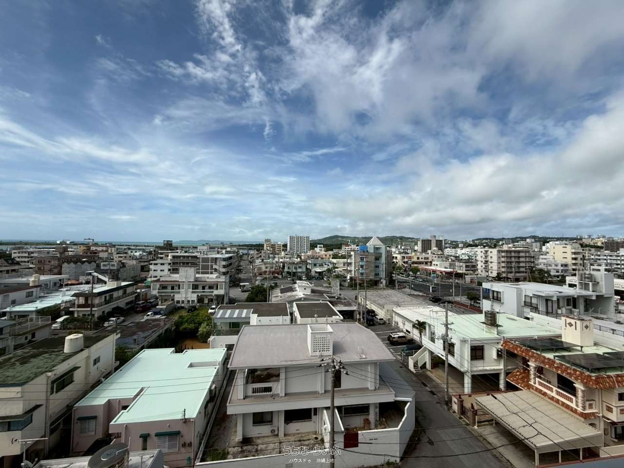 apartment 泡瀬3丁目