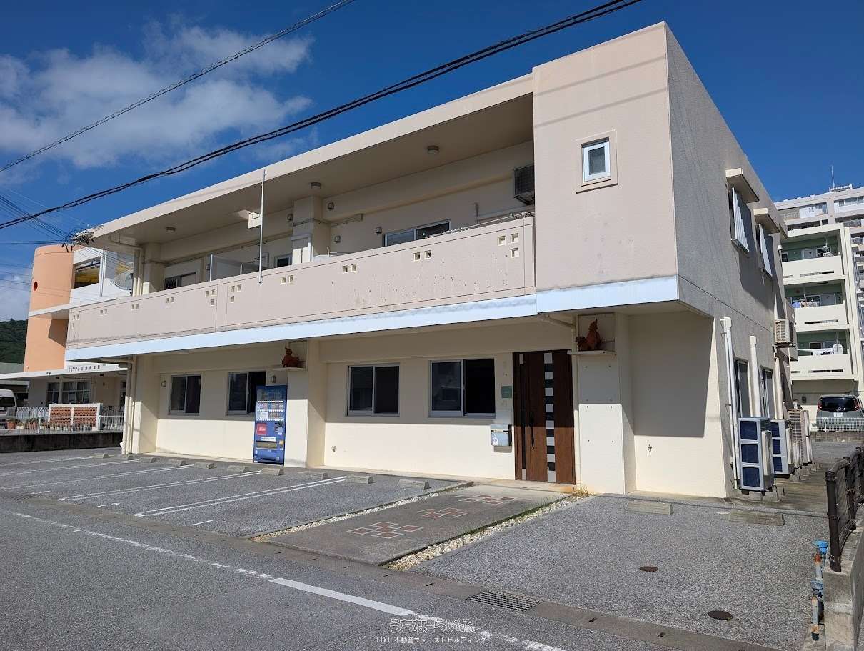 建物外観 : 南向きで日当たり良好です