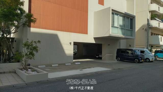 新都心駐車場