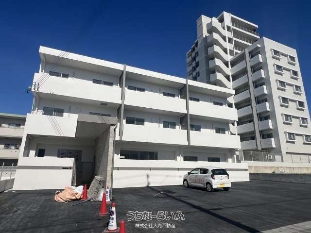 コンフォート宜野湾佐真下グレイスコート 203号