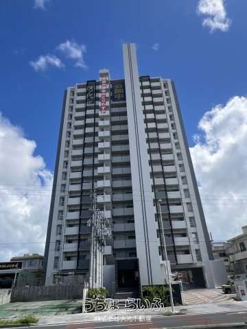 プレサンスロジェ宜野湾我如古ヴォールタワー 2号