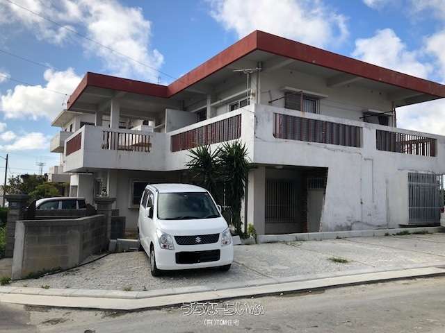 玉那覇パーキング