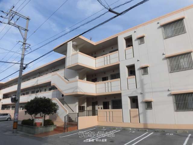 メゾン・シーサイド【与那原町字板良敷７１４番地１】