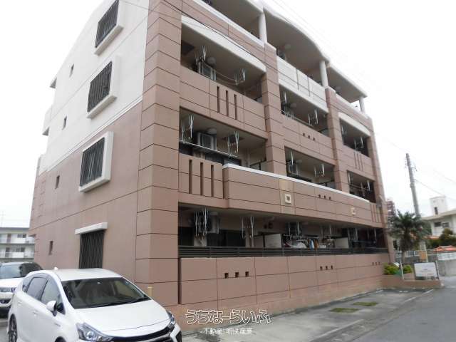 クール　グラン　ヒガ【豊見城市宜保４丁目７番地１５】