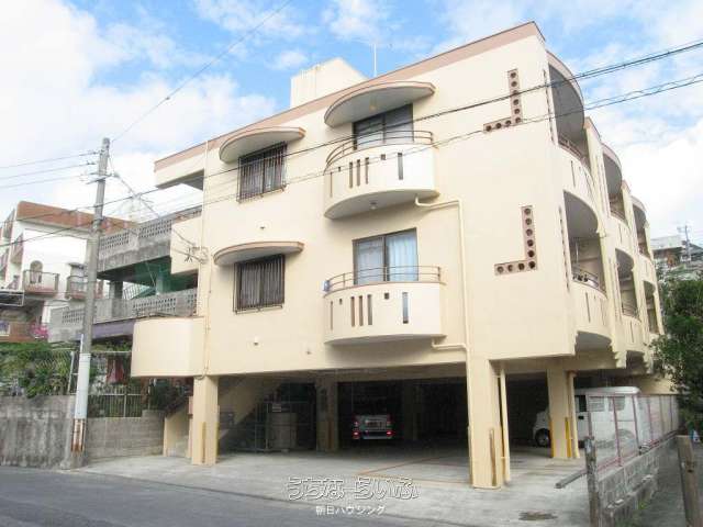 アネックス城間 302号