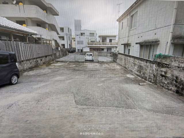 与儀市場通りパーキングⅢ