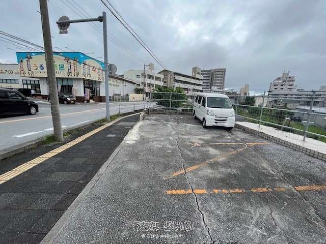 コーポたから第3駐車場