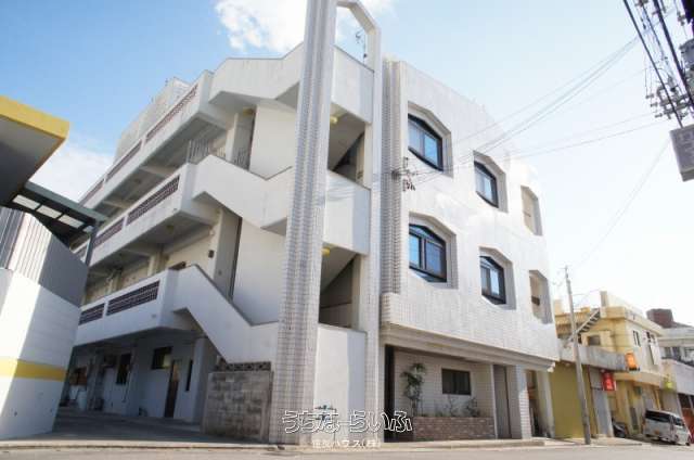 渡慶次アパート 101号