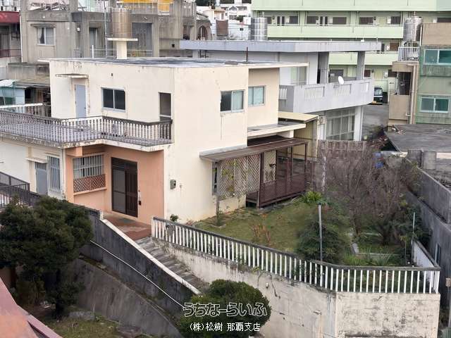 識名戸建て