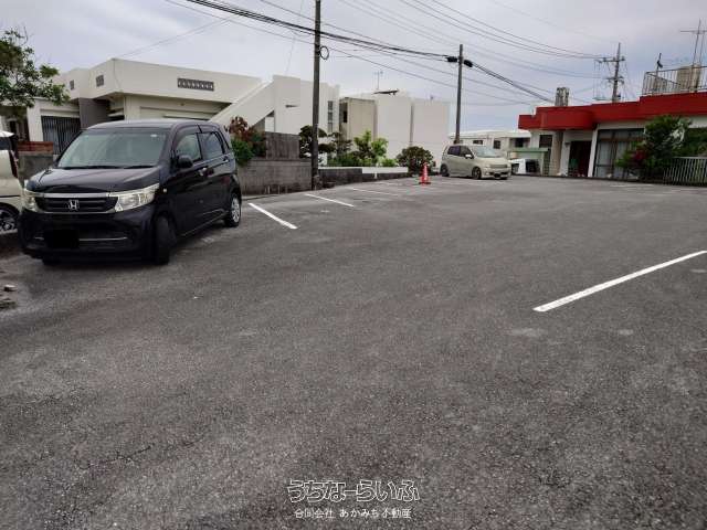 カサベルデ駐車場
