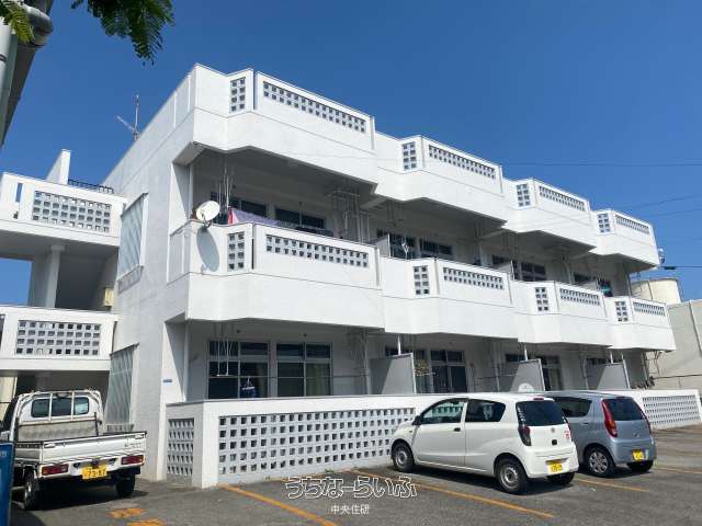 ともアパート 102号