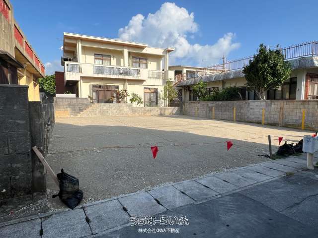 佐次田貸駐車場