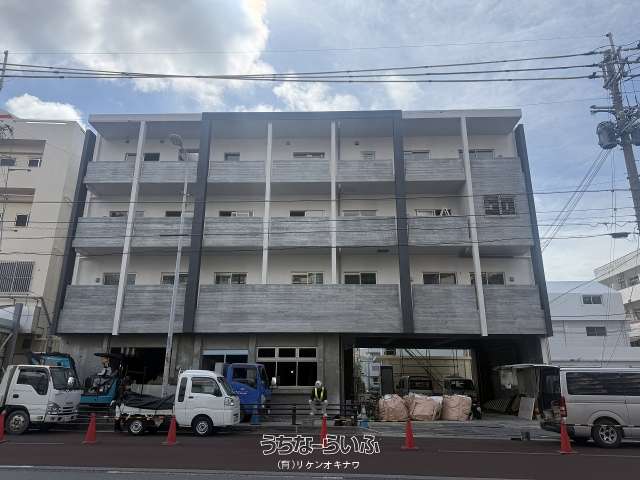 運天様共同住宅 205号