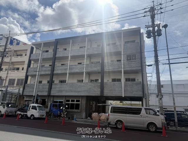 運天様共同住宅 208号