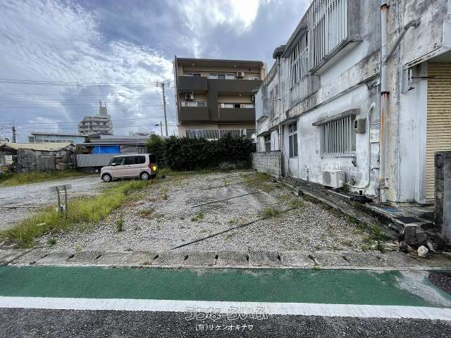 那覇市与儀2丁目土地