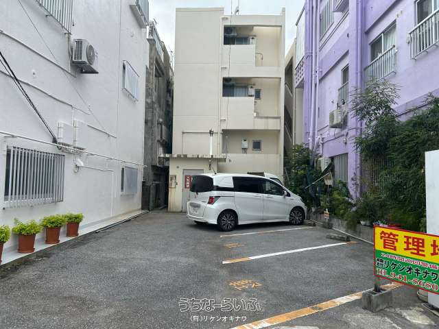 与儀公園前パーキング