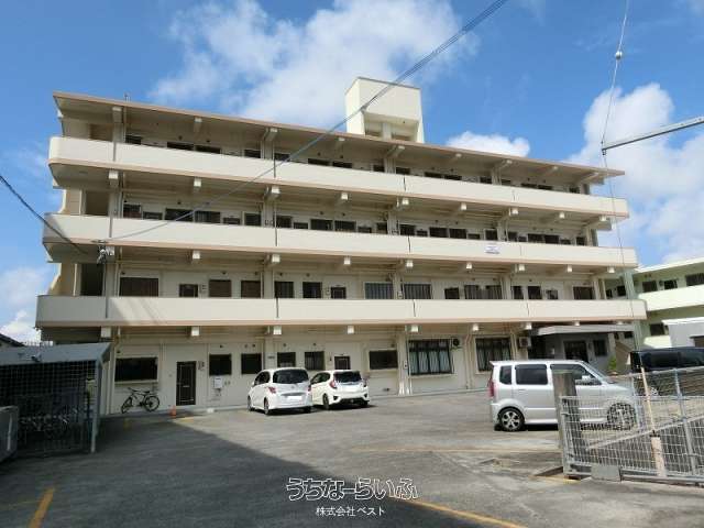 メゾン普天間 302号