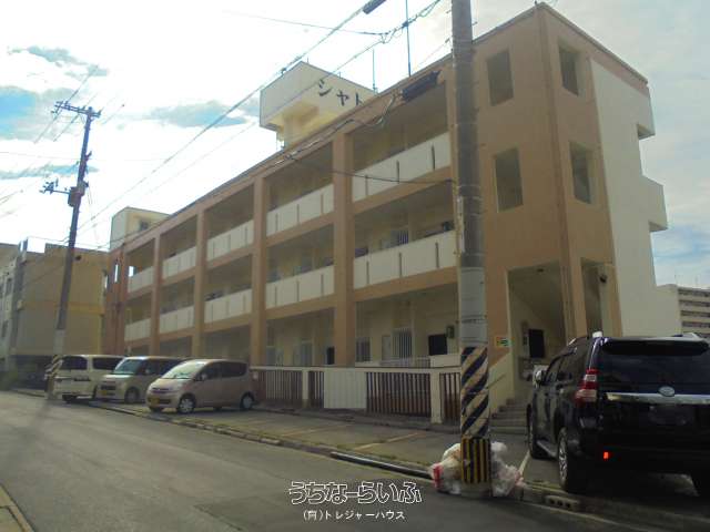 シャトレ具志堅 102号